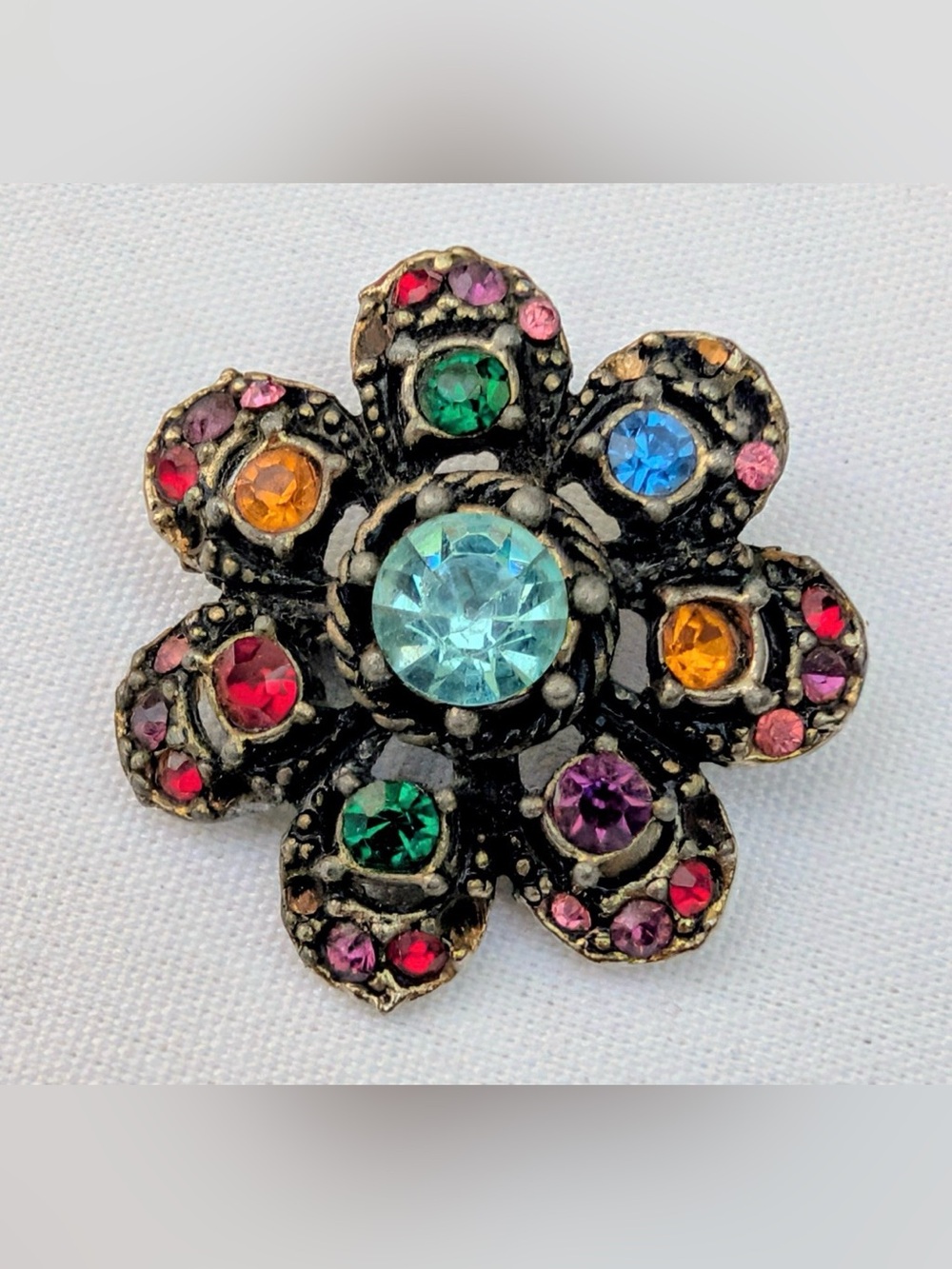 1960s brooch